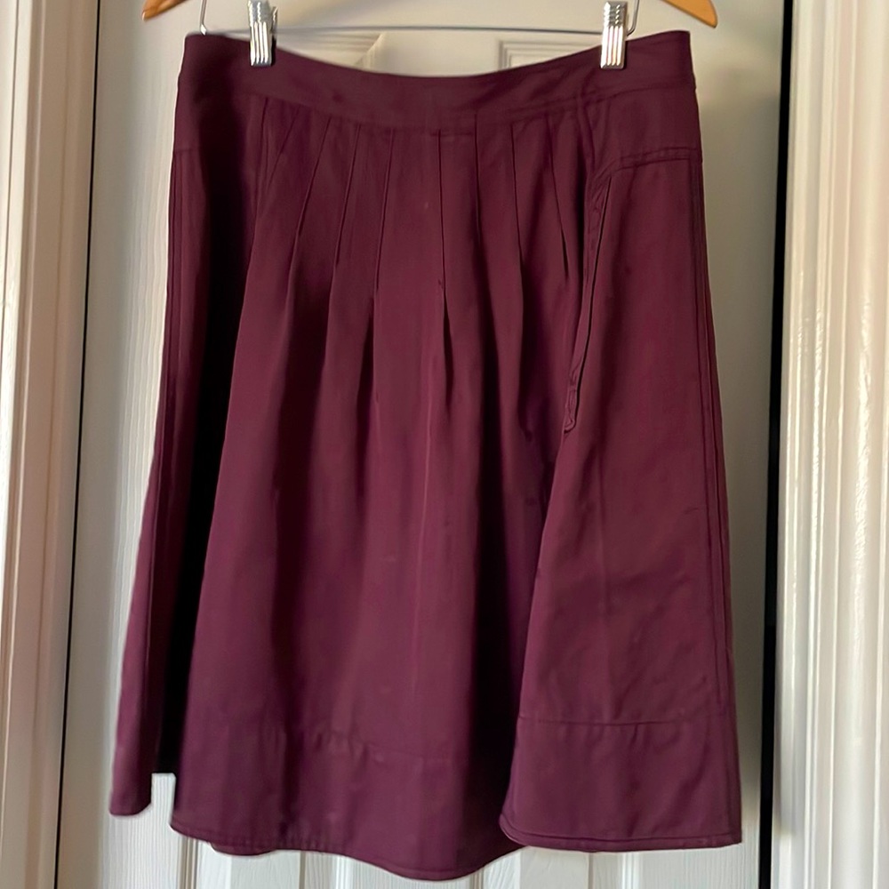MMJ midi polka dot  skirt sz 10 burgundy